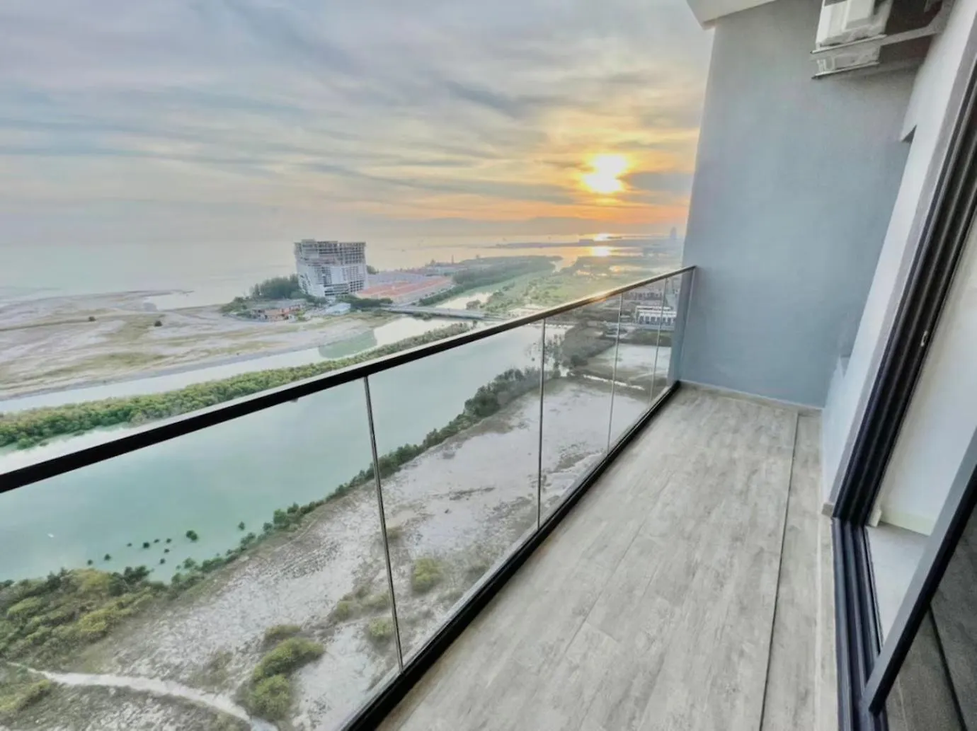 Imperio Residence Melaka 0*, Malacca